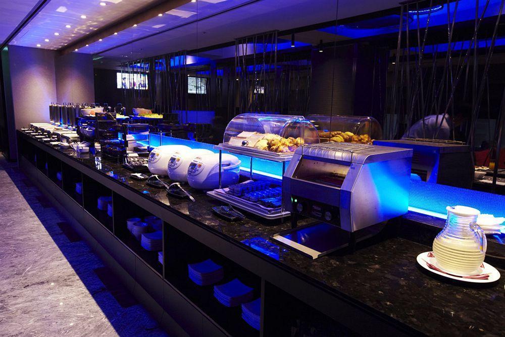 The Tango Hotel Taipei Changan Esterno foto